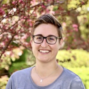 Lauren-Directory-Pic-300x300